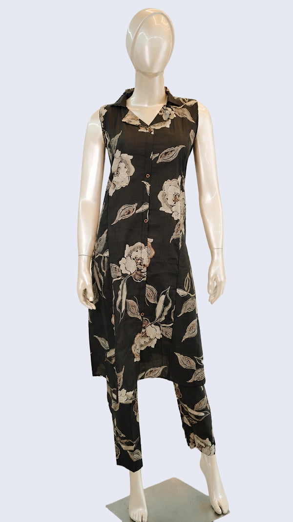 Women Cotton Blend Two‑Piece Co‑ord Set with Shirt Collar, Pocket & Floral Print — Casual Wear.